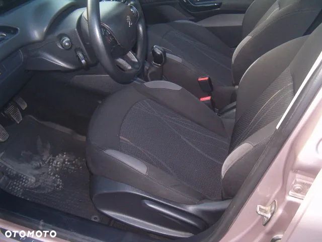 Peugeot 208 1.4 VTi Active - 20