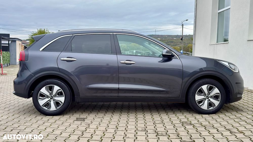 Kia Niro - 13