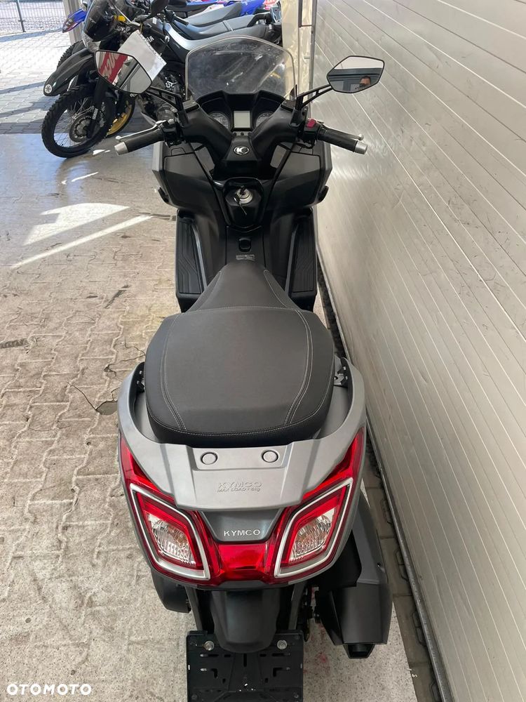 Kymco Downtown - 10
