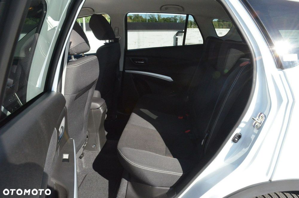 Suzuki SX4 S-Cross - 35