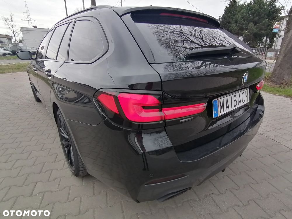 BMW Seria 5 520d M Sport Edition - 10