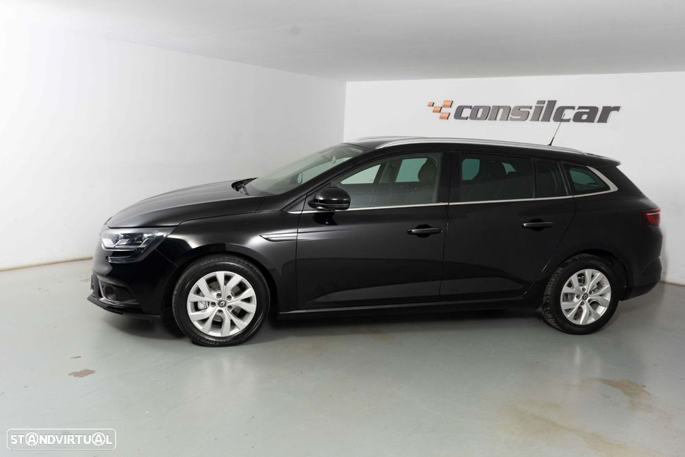 Renault Mégane Sport Tourer - 8