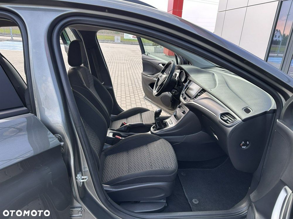 Opel Astra 1.4 T Dynamic - 14
