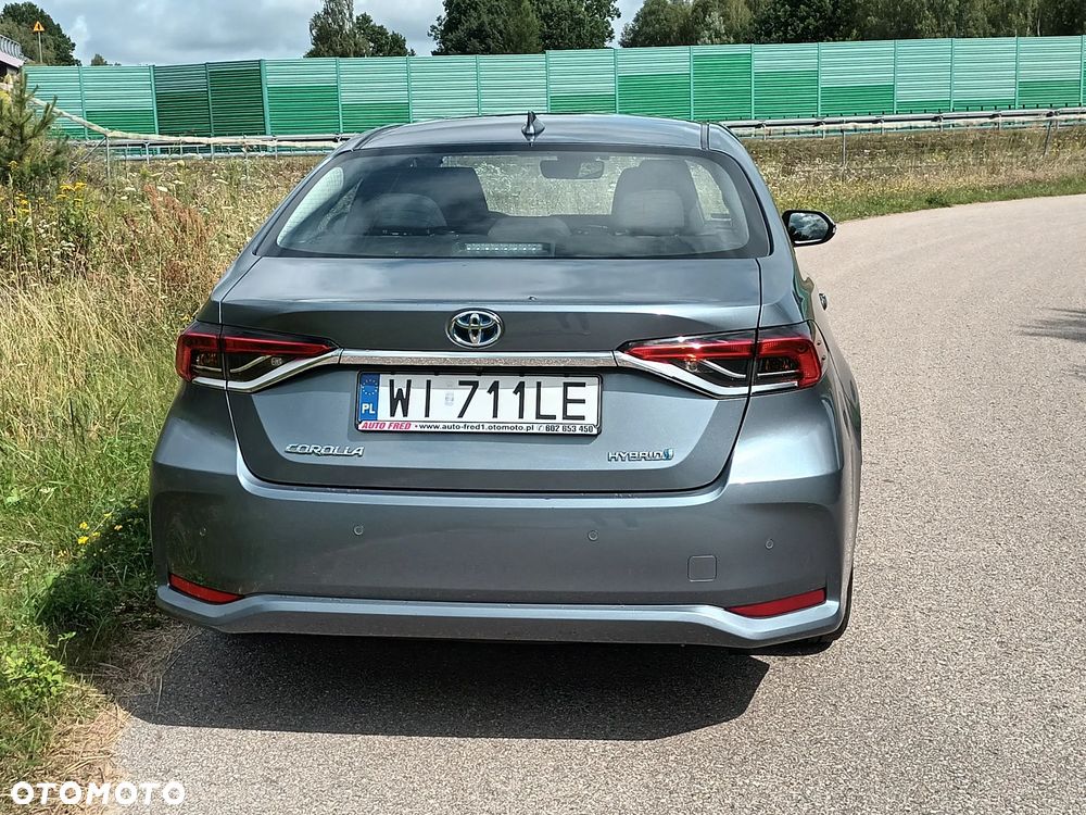 Toyota Corolla 1.8 Hybrid Comfort - 16