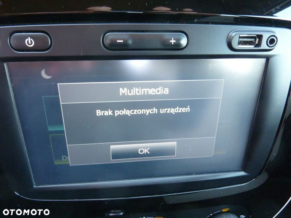 Renault Captur - 24