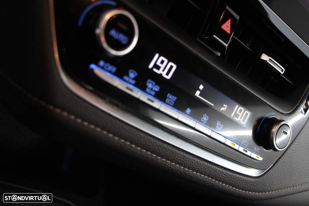 Toyota Corolla 1.8 Hybrid Comfort+P.Sport - 18