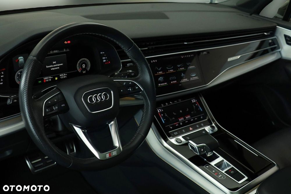 Audi Q7 - 24