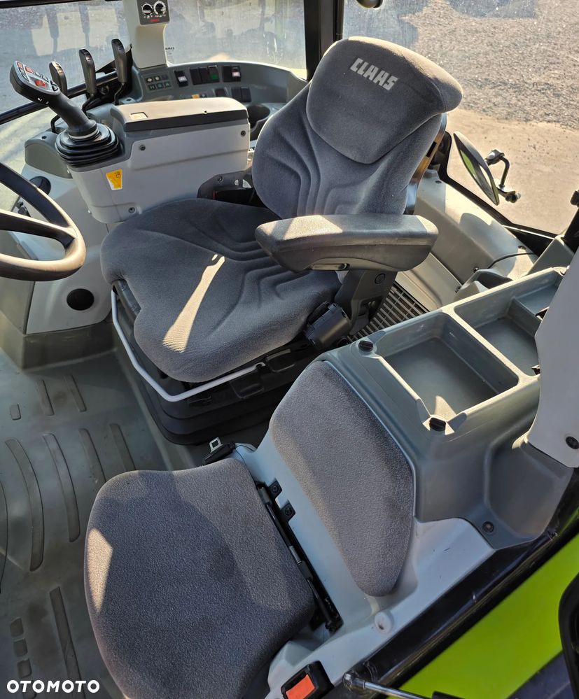 Claas Arion 430 - 6