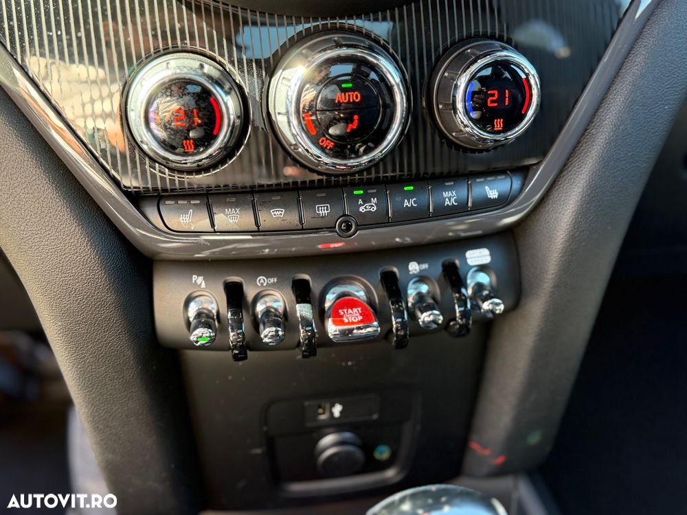 Mini Countryman Cooper SD ALL4 AT - 11