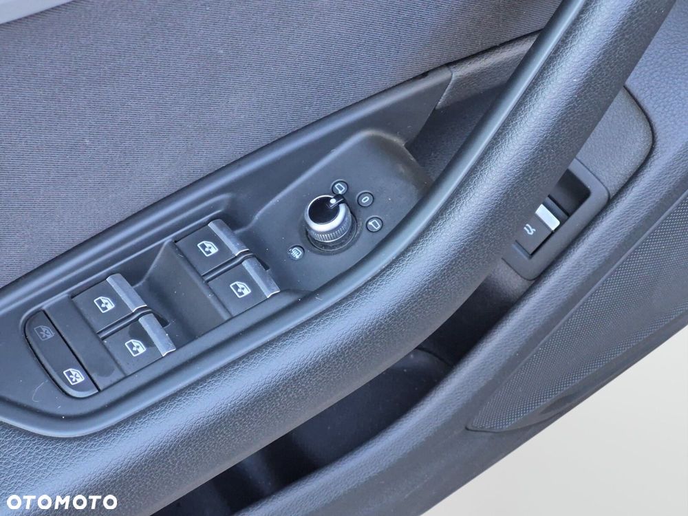 Audi A4 Limousine 35 TFSI S tronic - 10