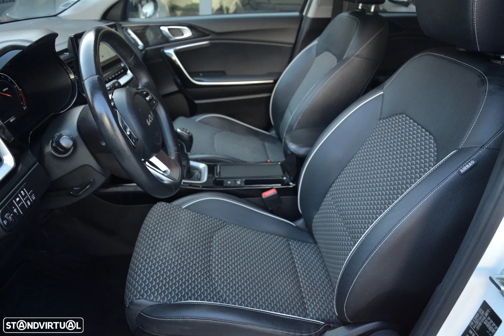 Kia XCeed 1.0 T-GDI Tech - 5