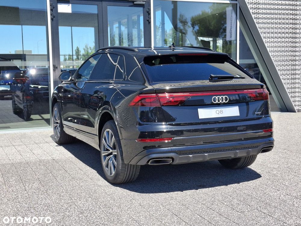 Audi Q8 - 7