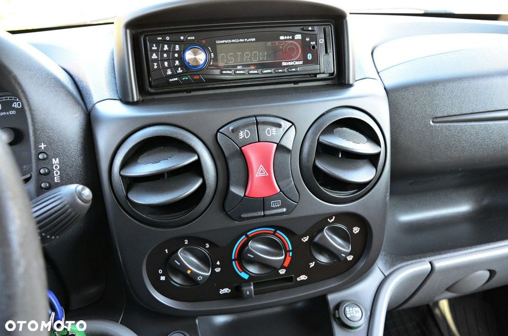 Fiat Doblo 1.4 8V Dynamic - 40