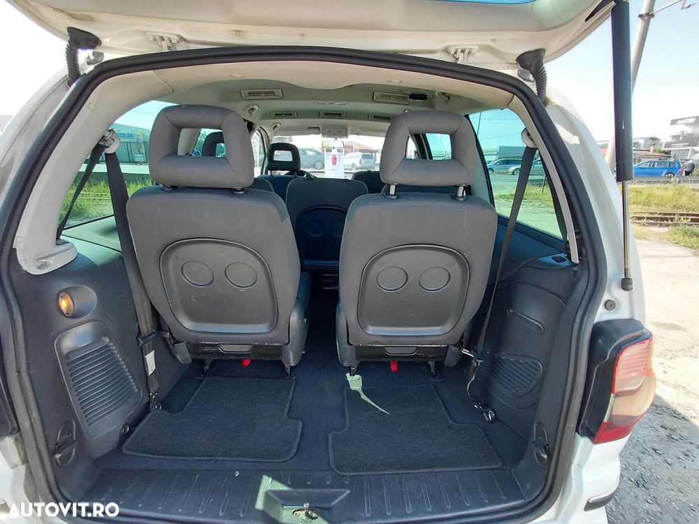 Volkswagen Sharan 1.9TDI 4Motion Comfortline - 5