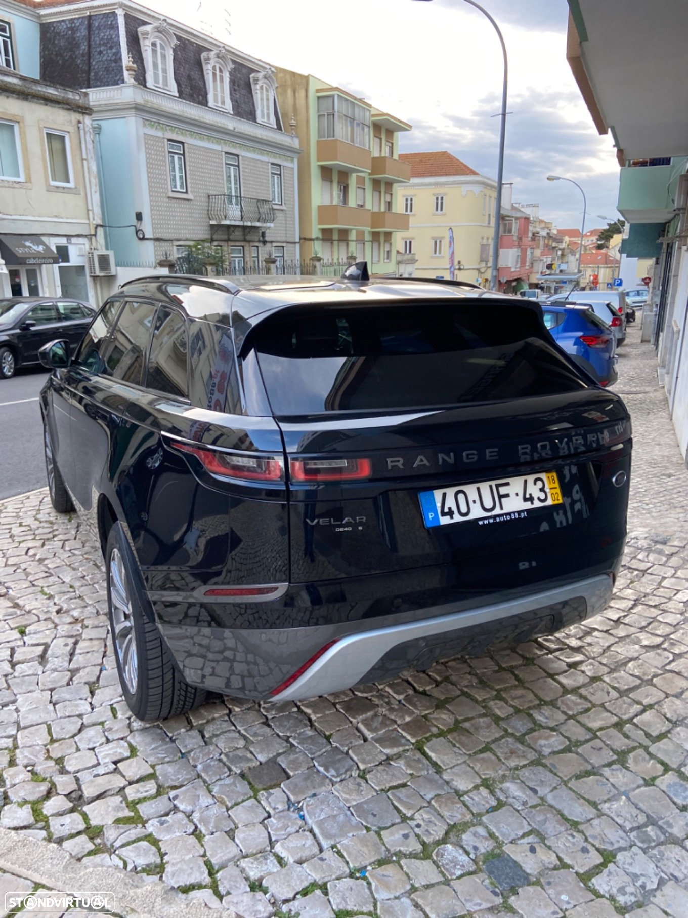 Land Rover Range Rover Velar 2.0 D R-Dynamic - 4