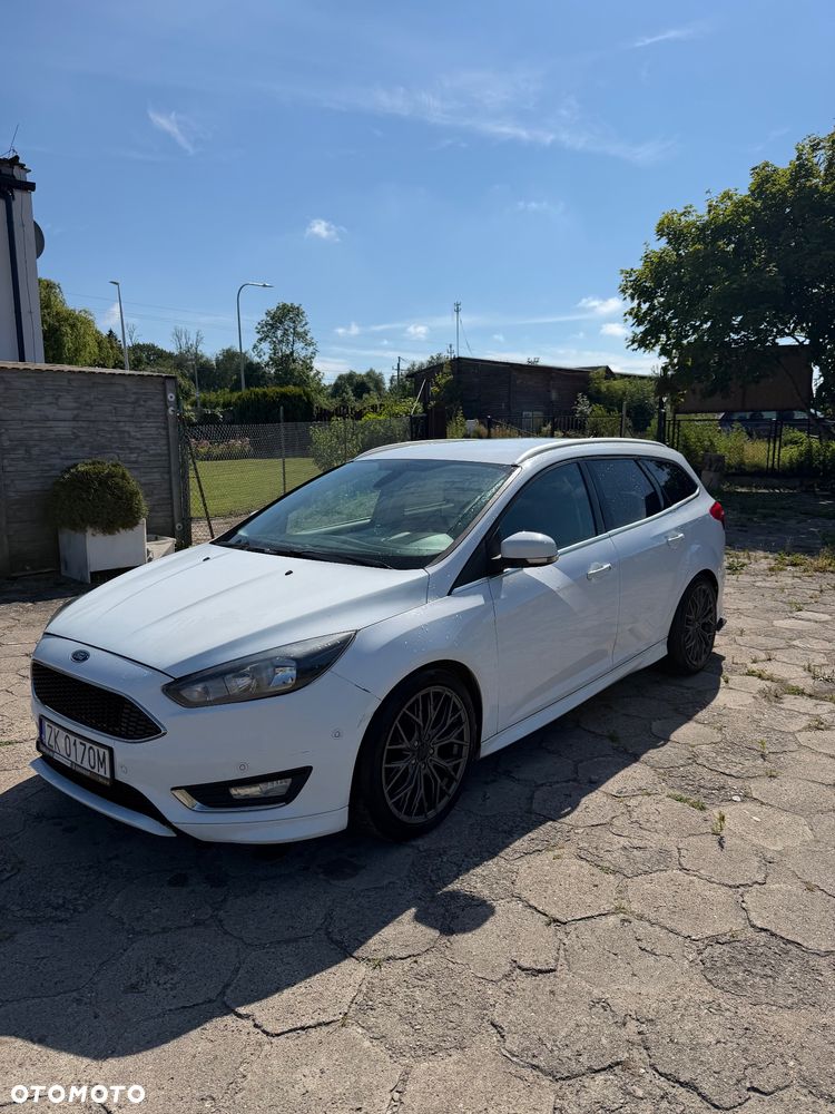 Ford Focus 1.5 TDCi ST-Line PowerShift - 1