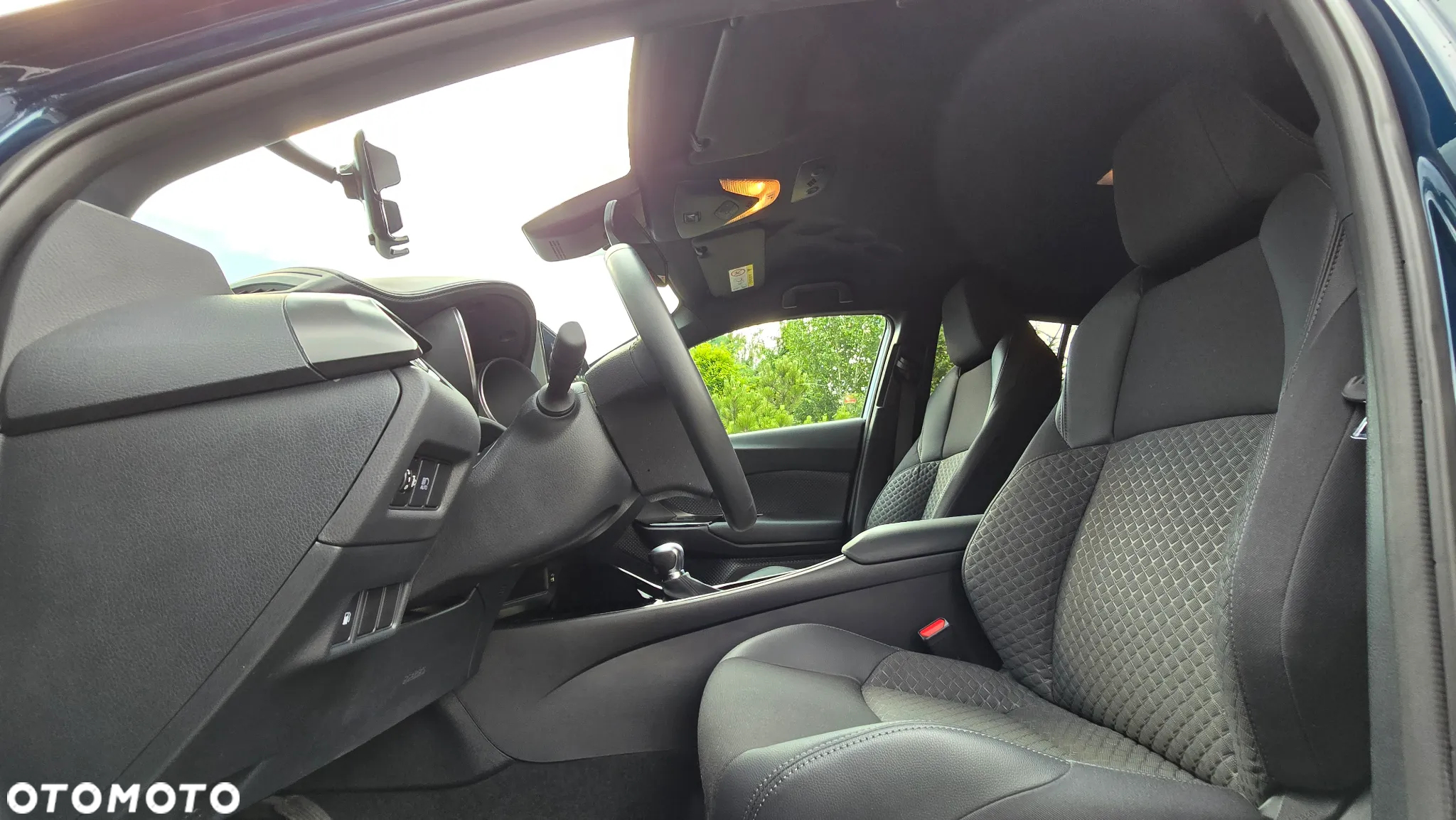 Toyota C-HR 2.0 Hybrid Dynamic Force Style - 28