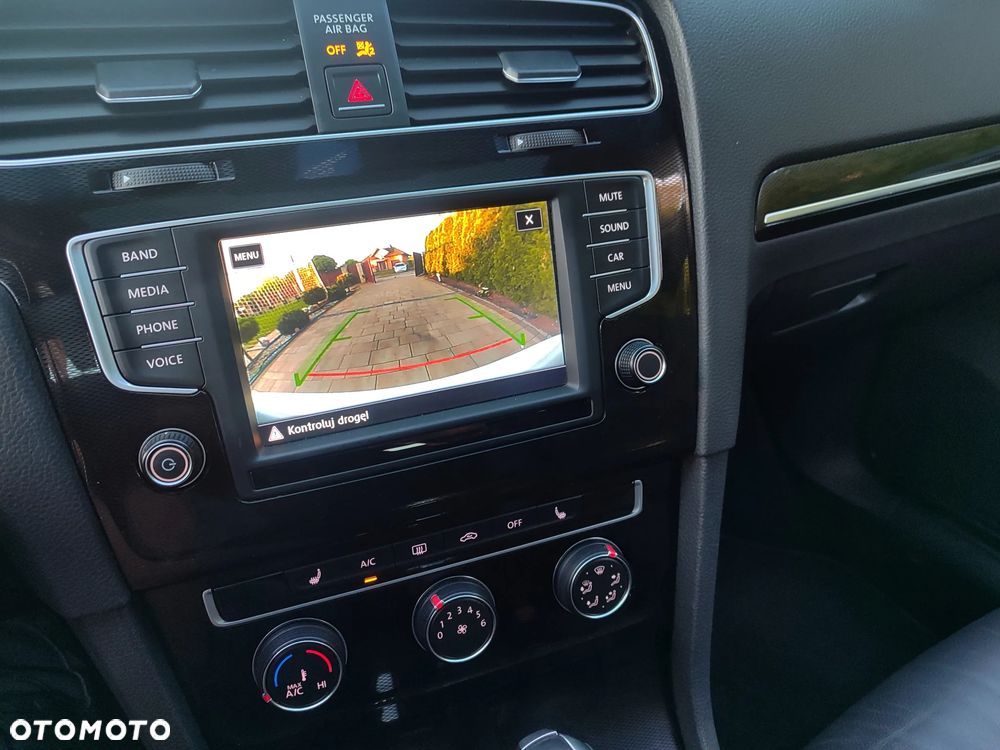 Volkswagen Golf GTI (BlueMotion Technology) DSG - 32