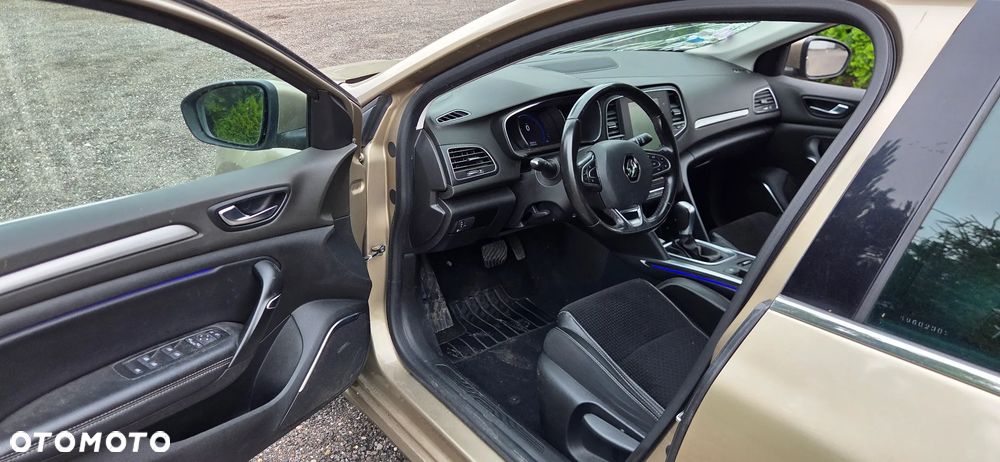 Renault Megane 1.2 Energy TCe Intens EDC - 6
