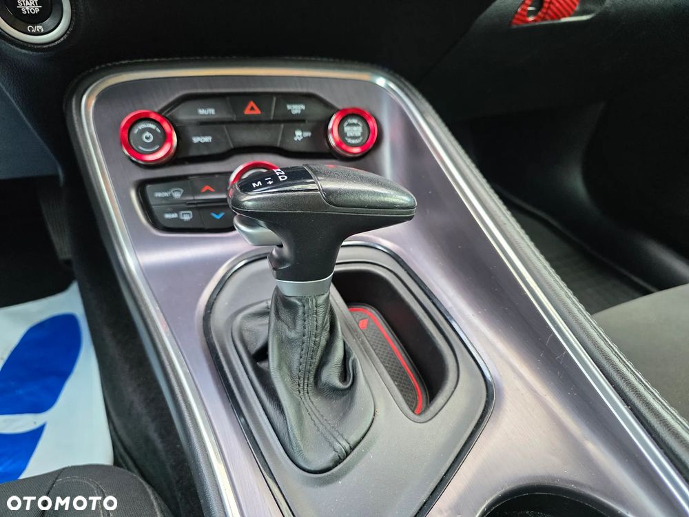 Dodge Challenger 5.7 R/T - 20