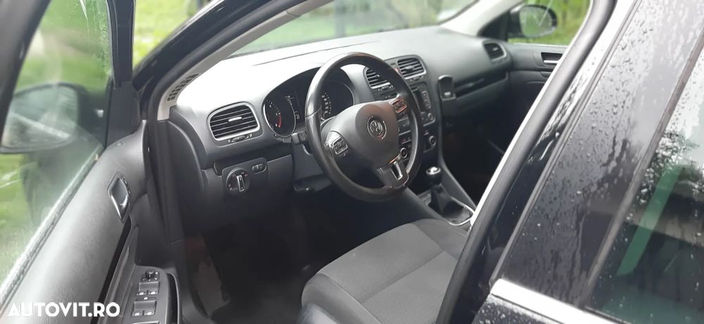 Volkswagen Golf 1.6 TDI BlueMotion Technology DPF Comfortline - 3