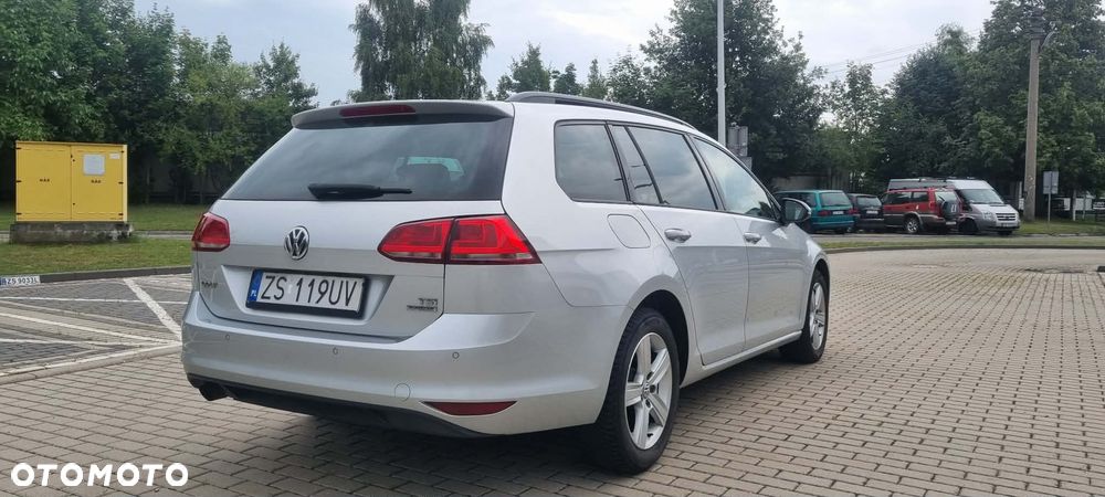 Volkswagen Golf 1.2 TSI BlueMotion Technology DSG Comfortline - 16