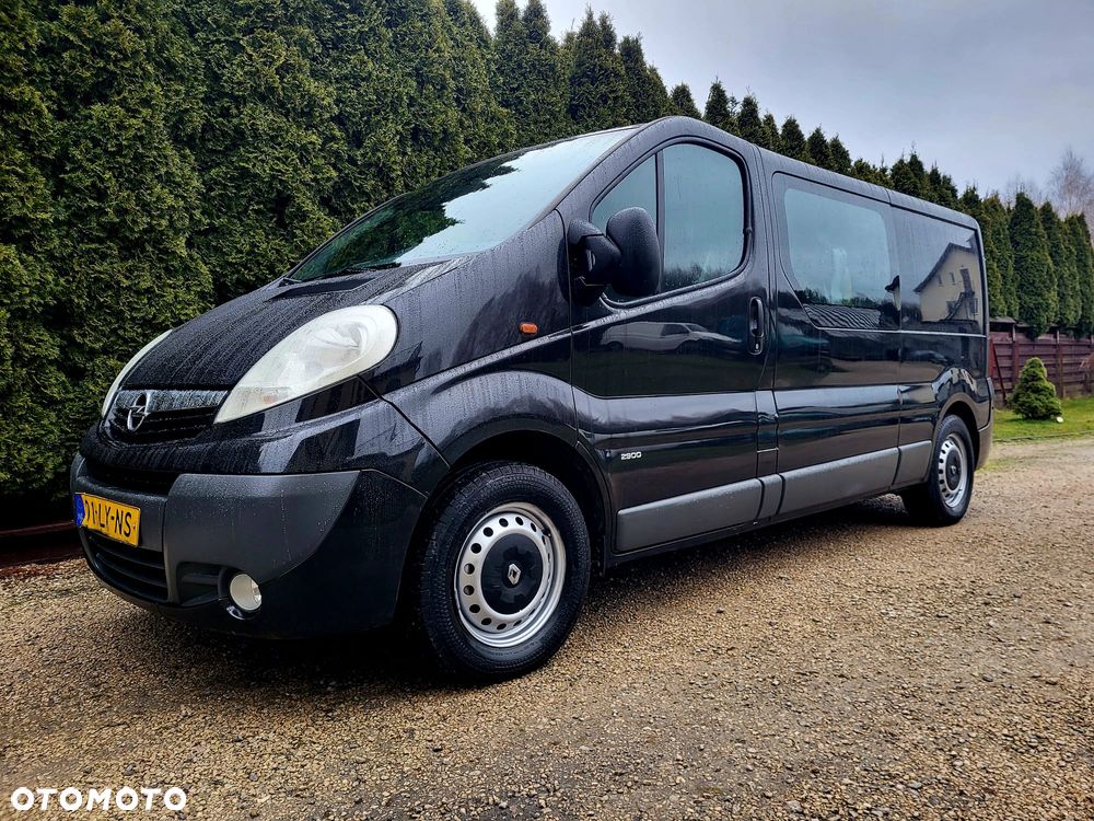 Opel Vivaro - 10