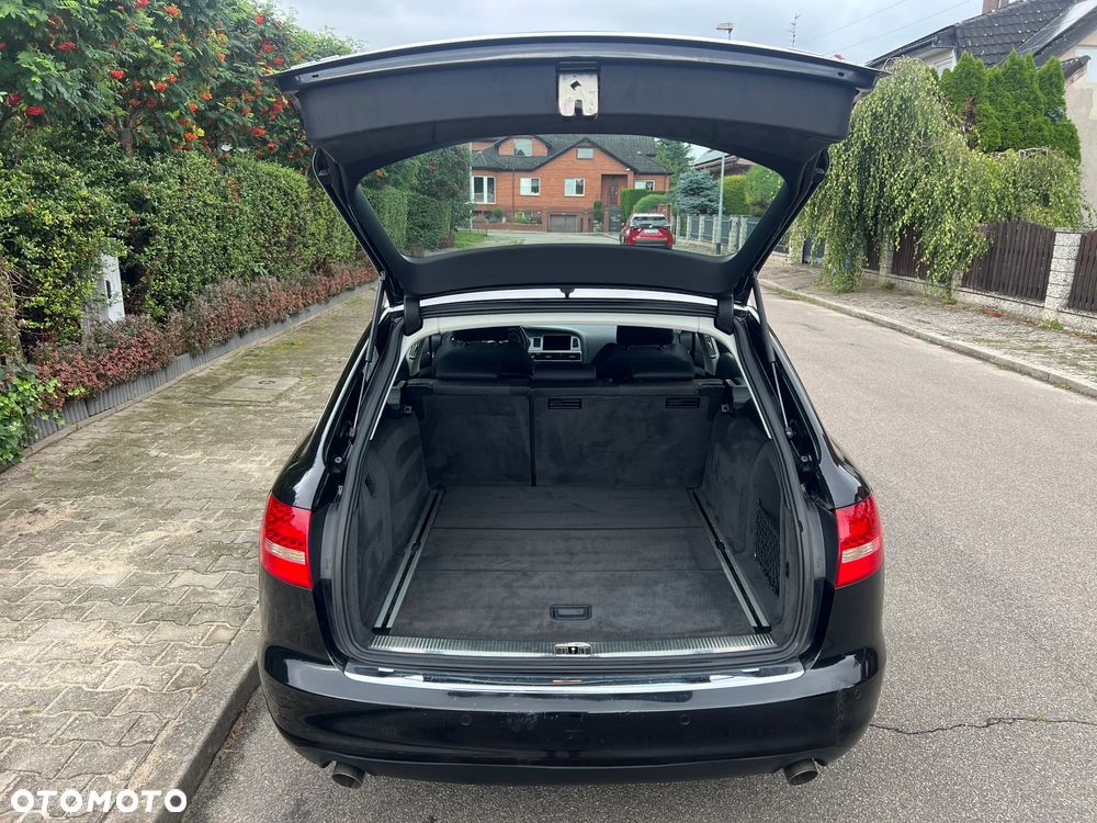 Audi A6 Avant - 16