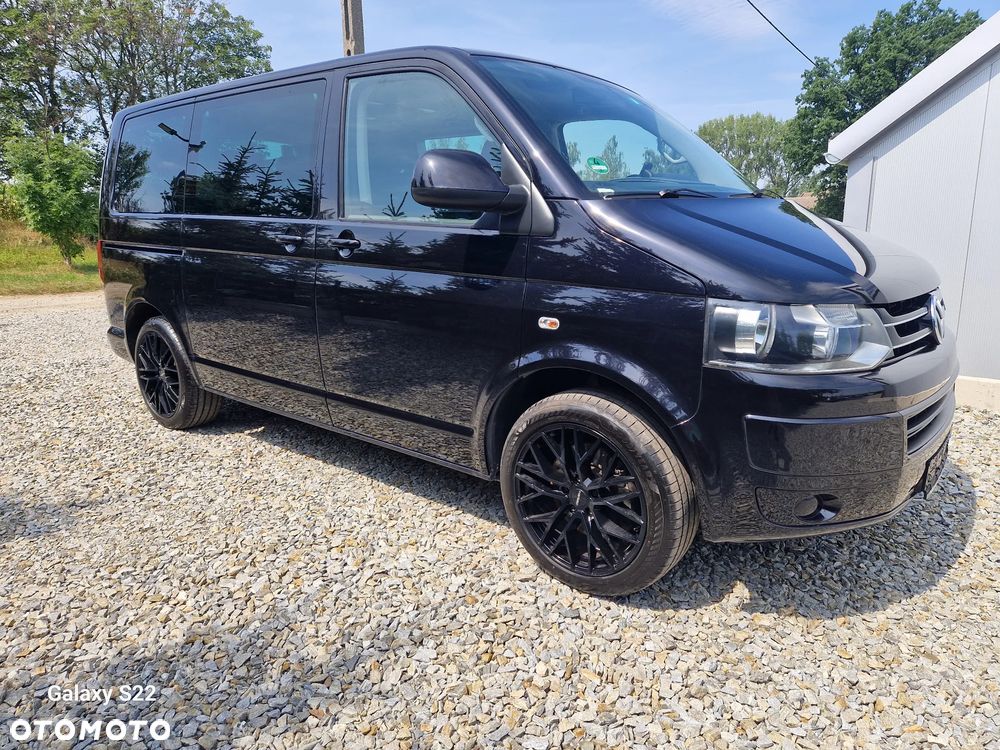 Volkswagen Multivan - 5