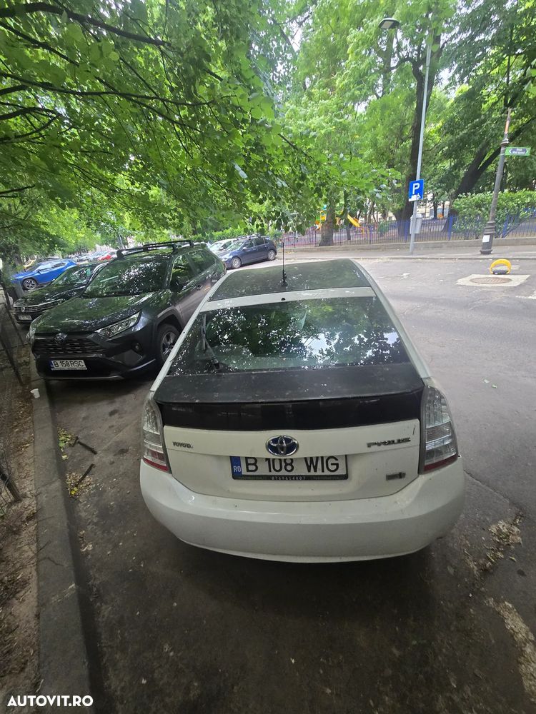 Toyota Prius HSD Luna - 7