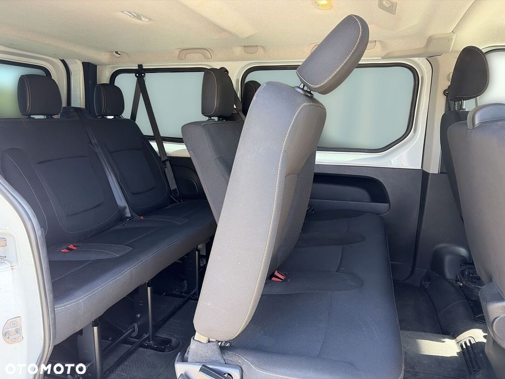 Renault Trafic - 13
