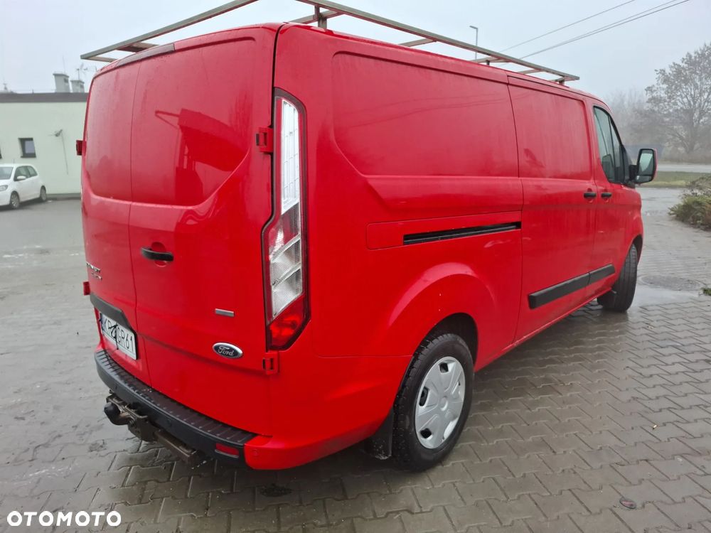 Ford TRANSIT CUSTOM - 4