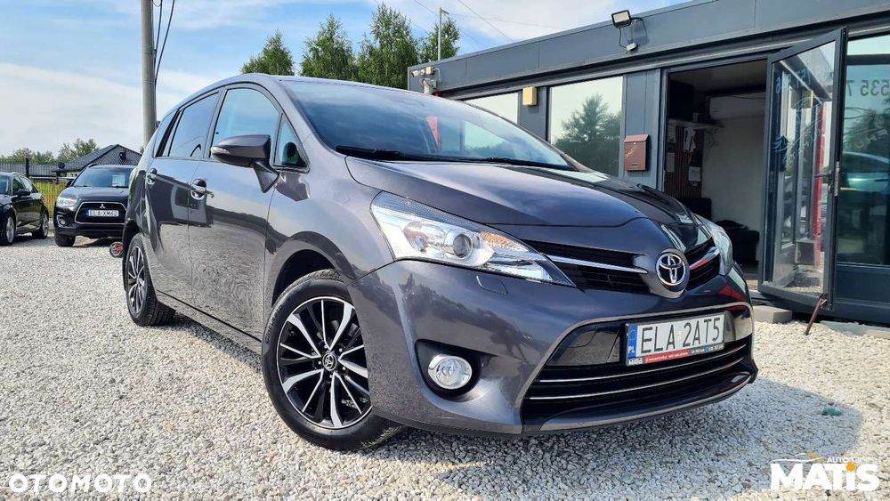 Toyota Verso - 9