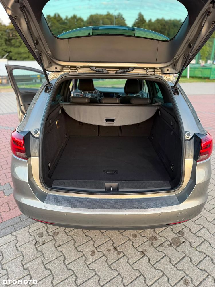 Opel Astra 1.4 Turbo Dynamic - 12