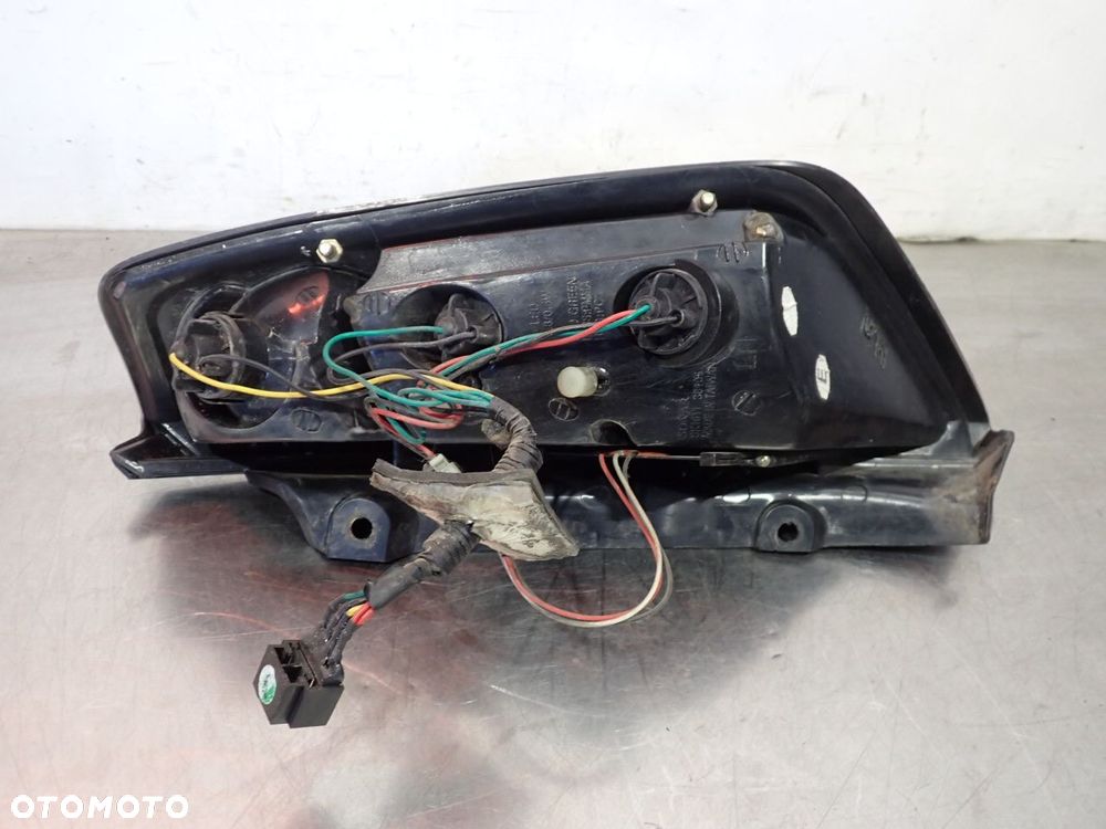 LAMPA LEWA TYLNA FIAT GRANDE PUNTO - 5