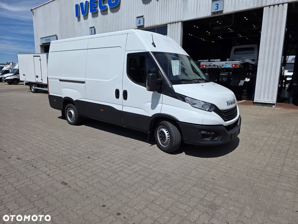 Iveco 35S16V L3H2 Średniak Furgon Blaszak - 3
