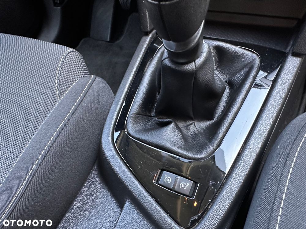 Renault Megane ENERGY TCe 100 LIFE - 16