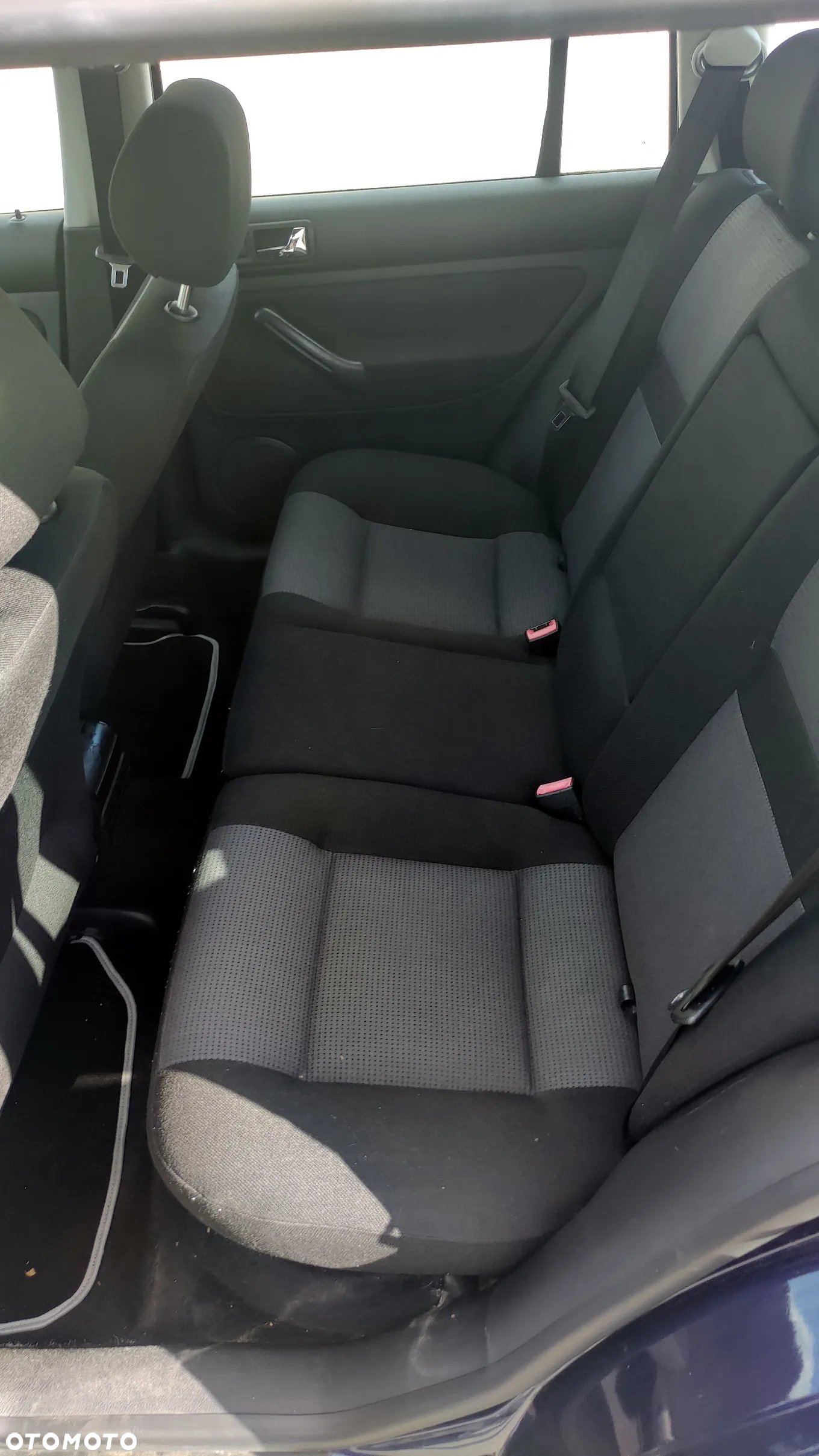 Volkswagen Golf - 18