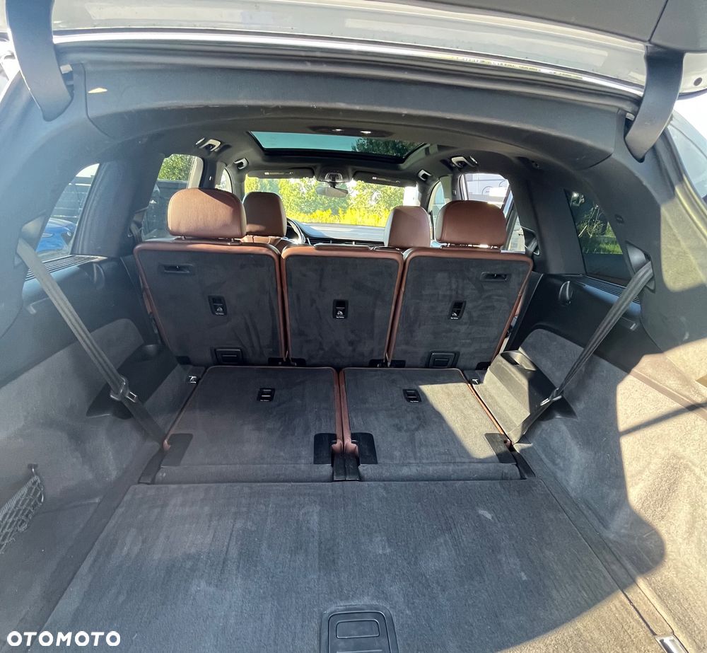 Audi Q7 - 15