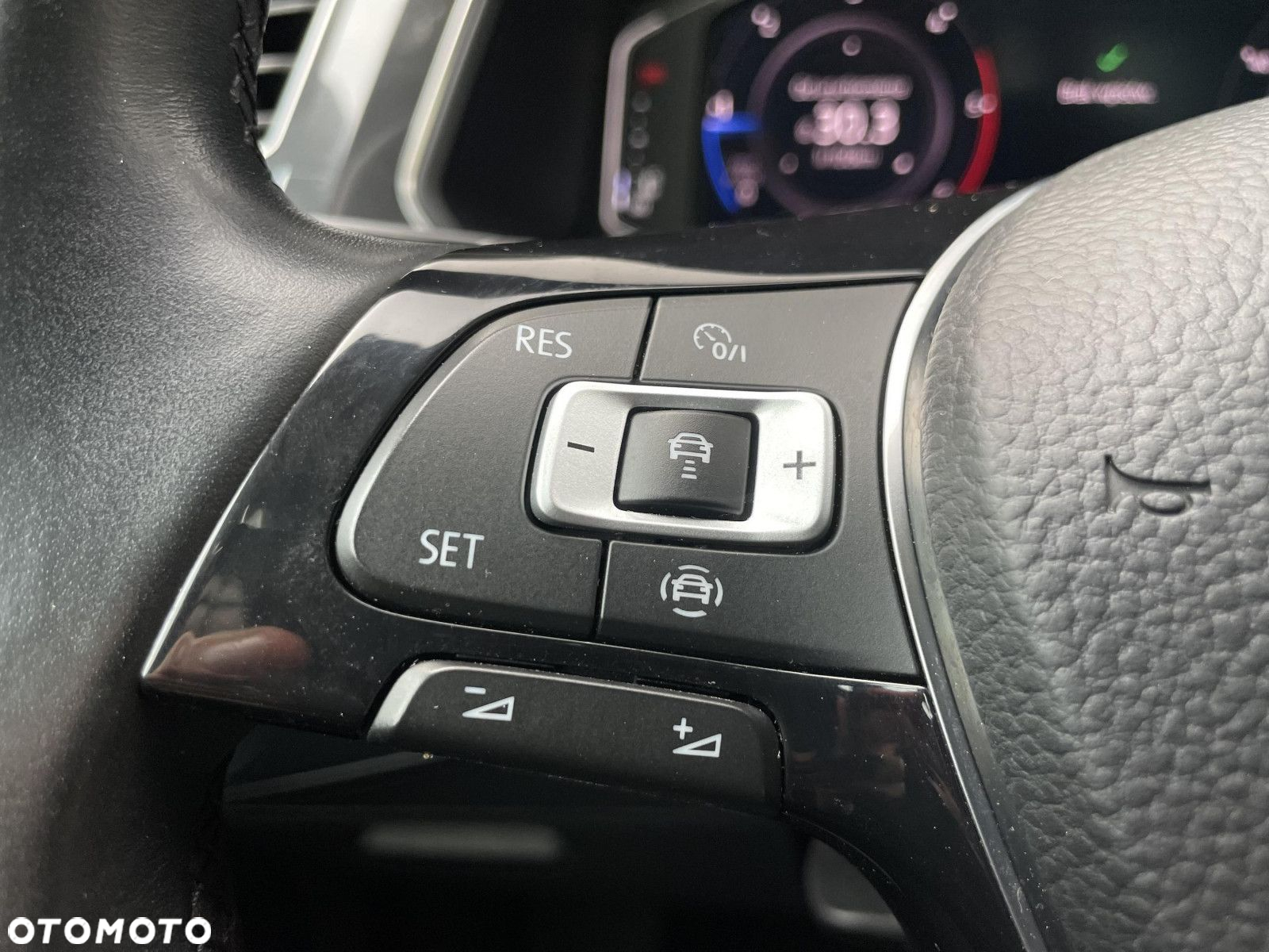 Volkswagen Tiguan 2.0 TDI BMT SCR Highline DSG - 26