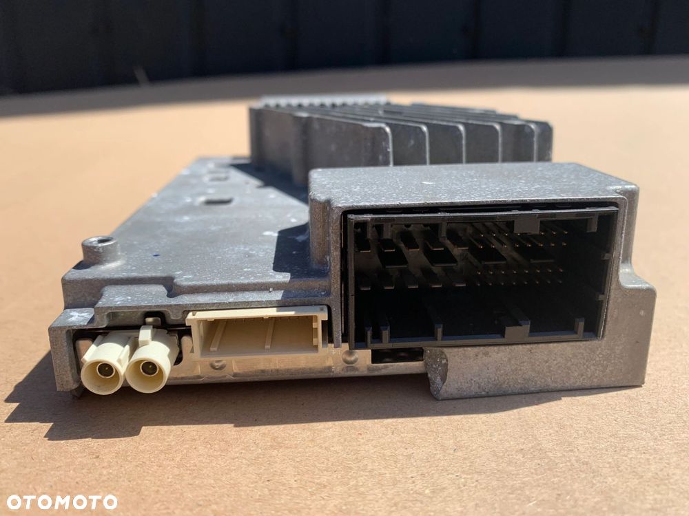 WZMACNIACZ AUDIO BMW G30 G11 G06 G14 5A167B1 - 4