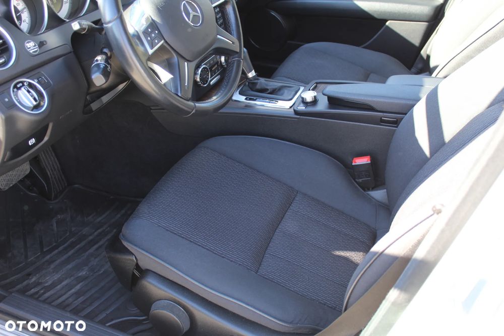 Mercedes-Benz Klasa C 200 Kompressor Automatik Elegance - 16