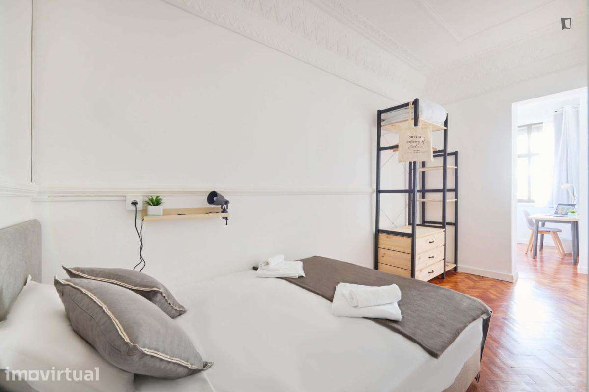 Quarto - localizado em Rato Lisbon - Grande imagem: 4/39