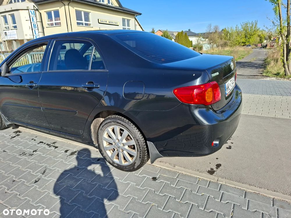 Toyota Corolla 1.6 VVT-i Luna - 15