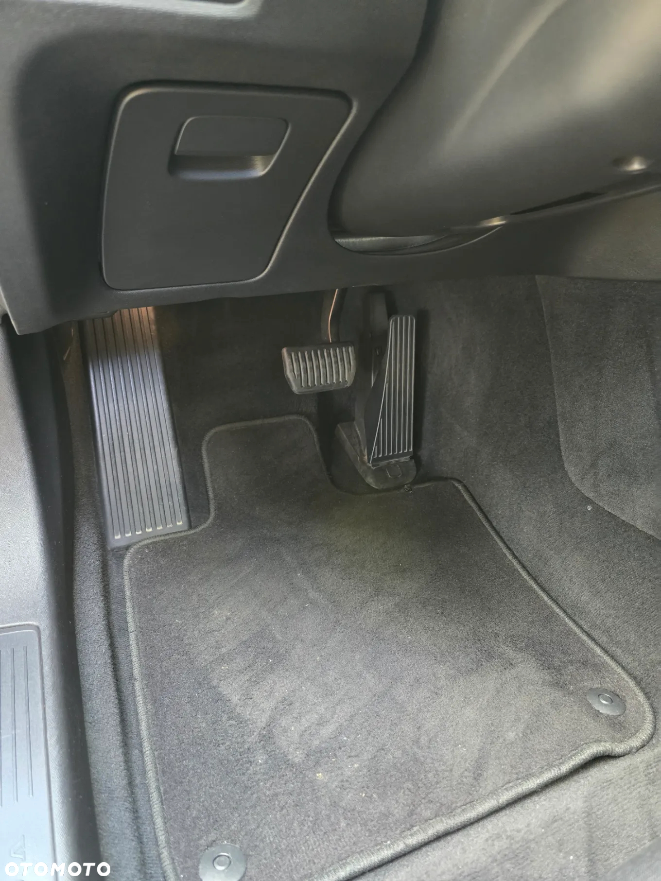Volvo V90 D4 Kinetic - 22