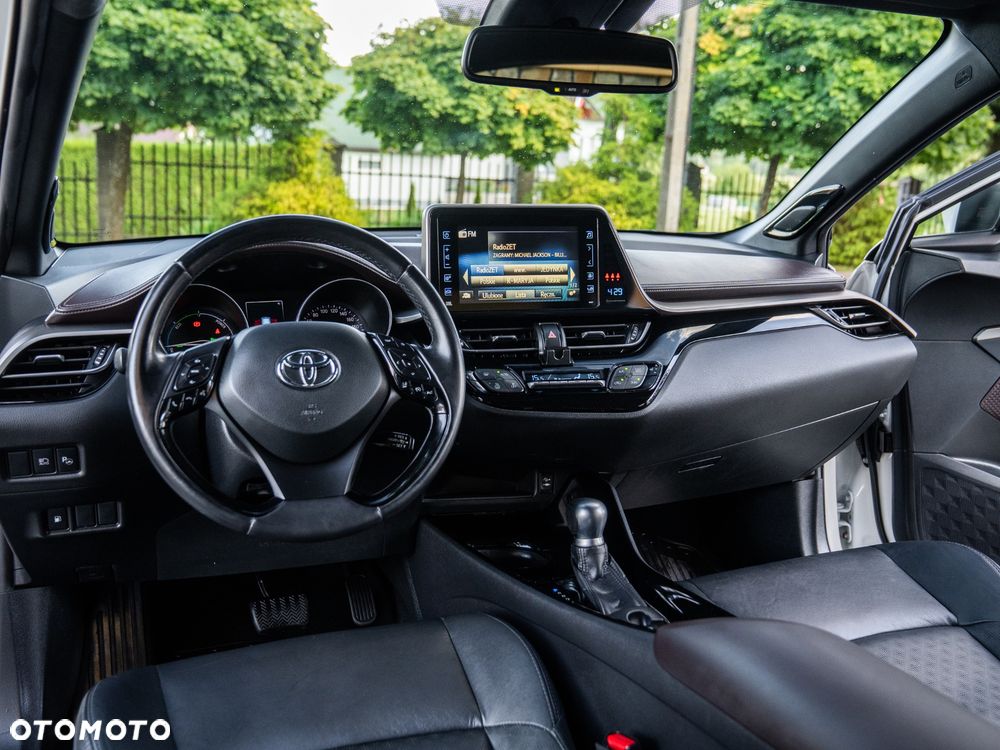 Toyota C-HR 1.8 Hybrid Prestige - 28