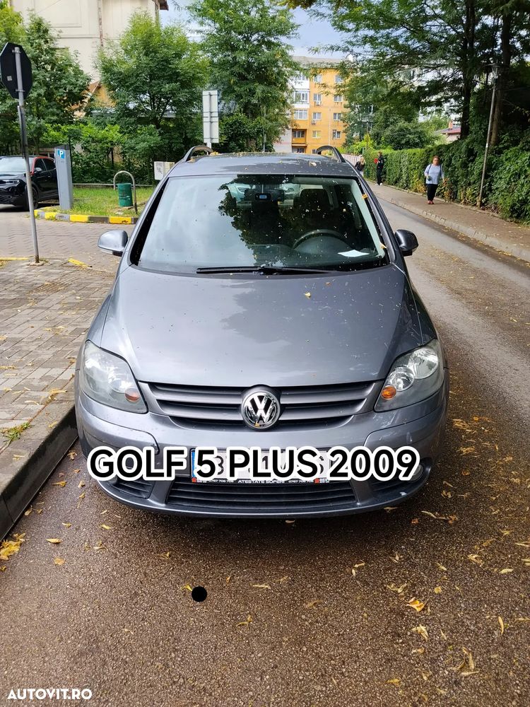 Volkswagen Golf - 1