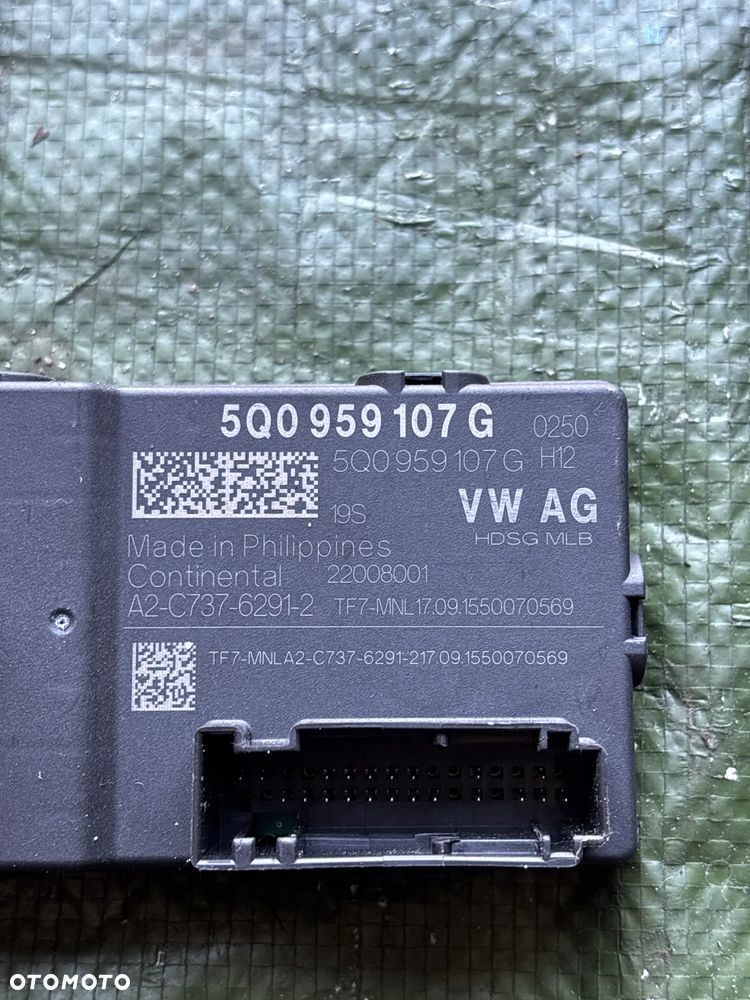 Skoda Vw moduł sterownik klapy bagażnika 5Q0959107G - 4