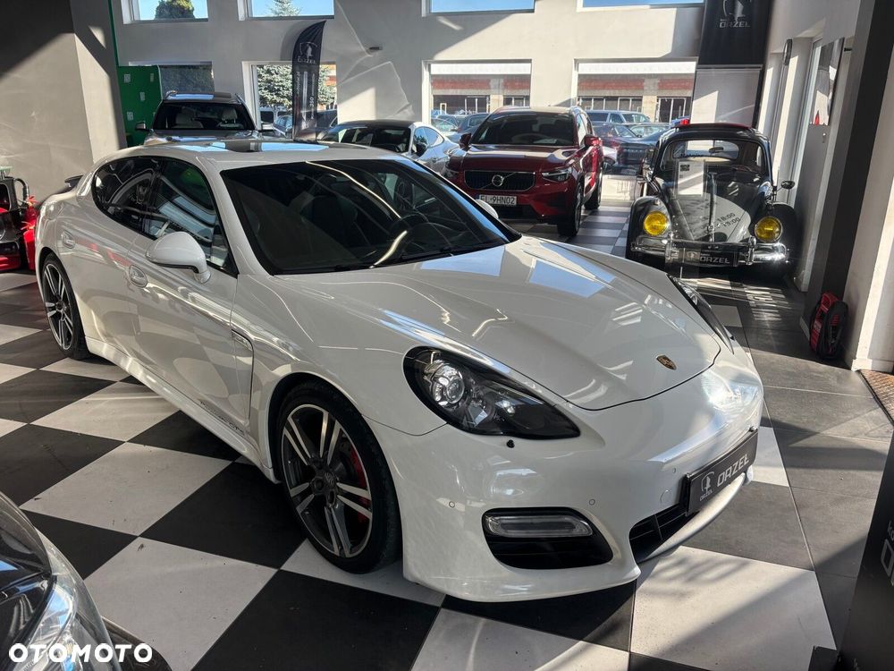Porsche Panamera - 7