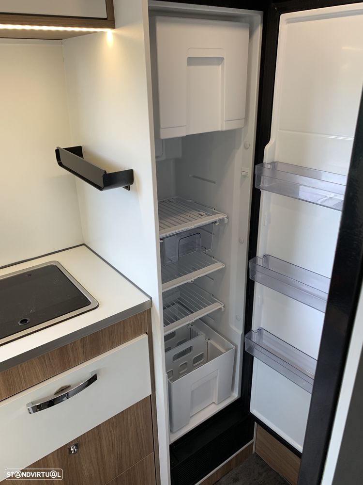 Pilote V600 Pop Up, 140CV - 10